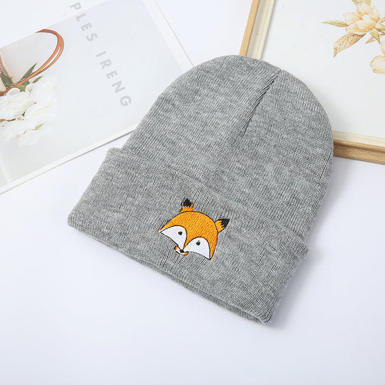 Men And Women Fashion Versatile Fox Embroidery Knitted Hat